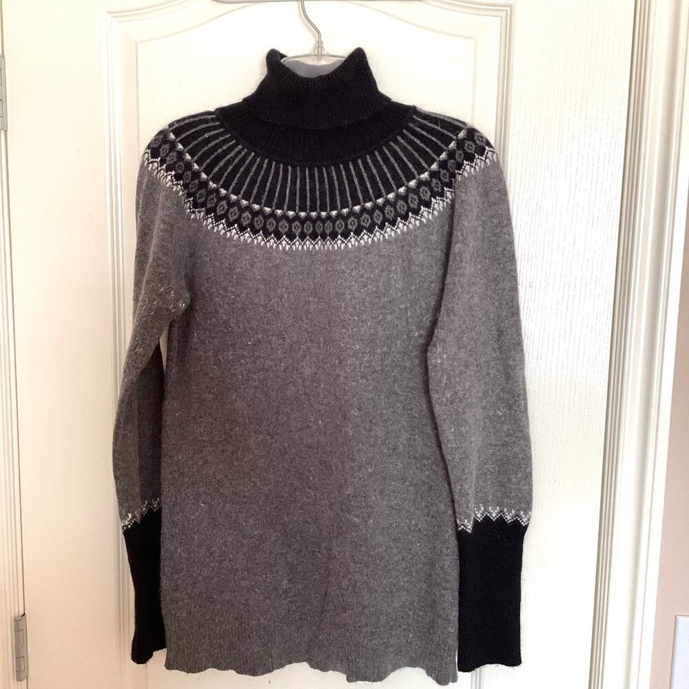Jacob Connexion Women's Long Turtleneck Angora Rabbit Hair Blend Sweater Size L